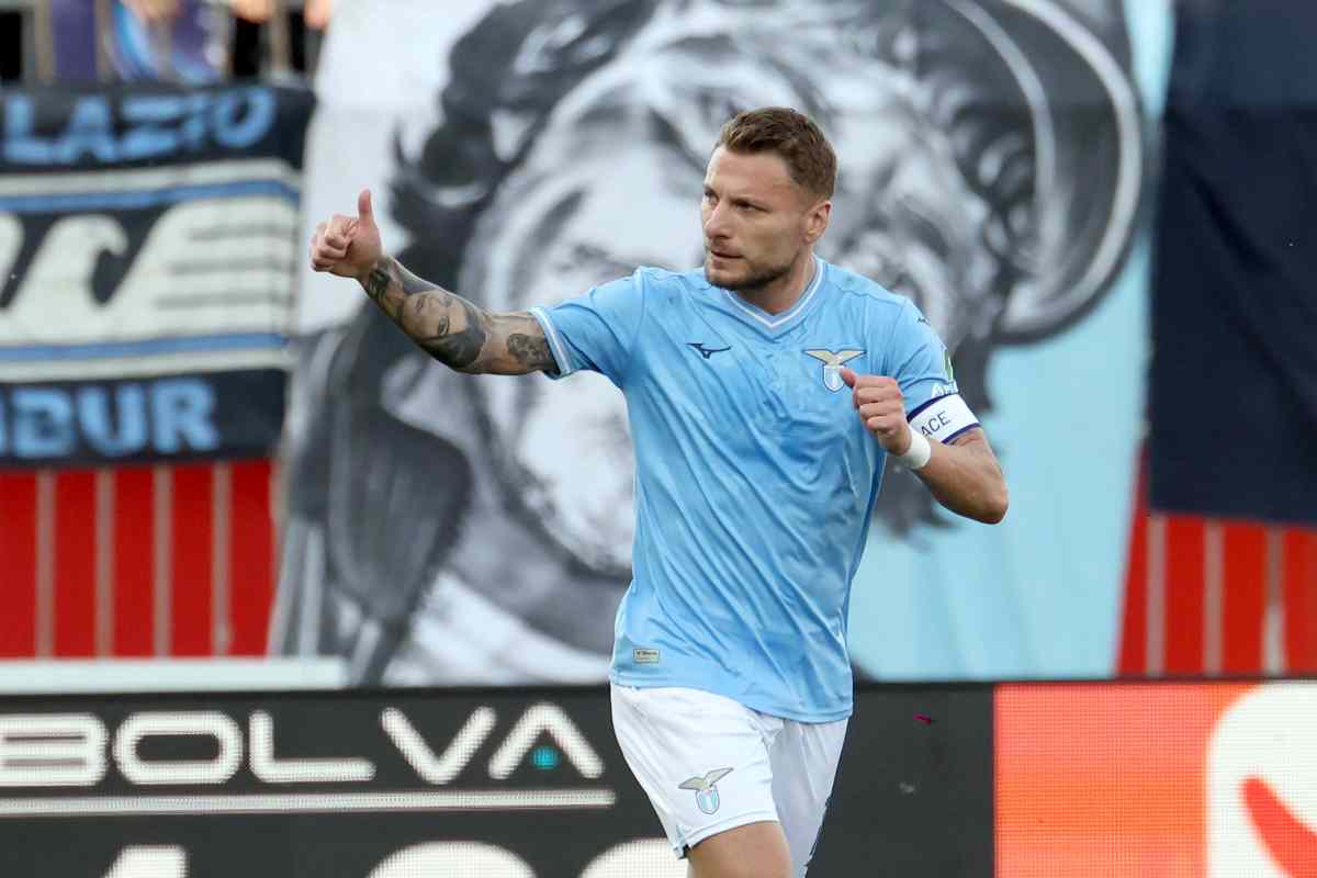 Ciro Immobile con la maglia della Lazio