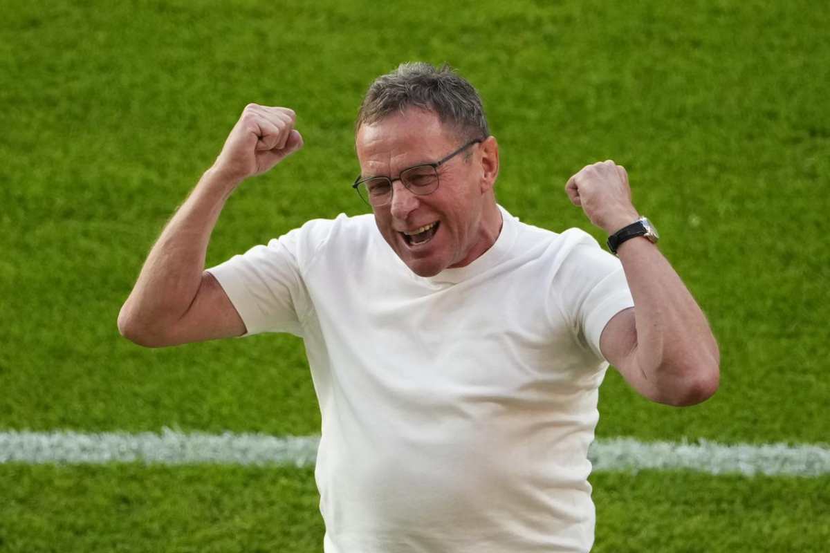 Ralf Rangnick esulta