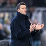 Thiago Motta applaude la squadra