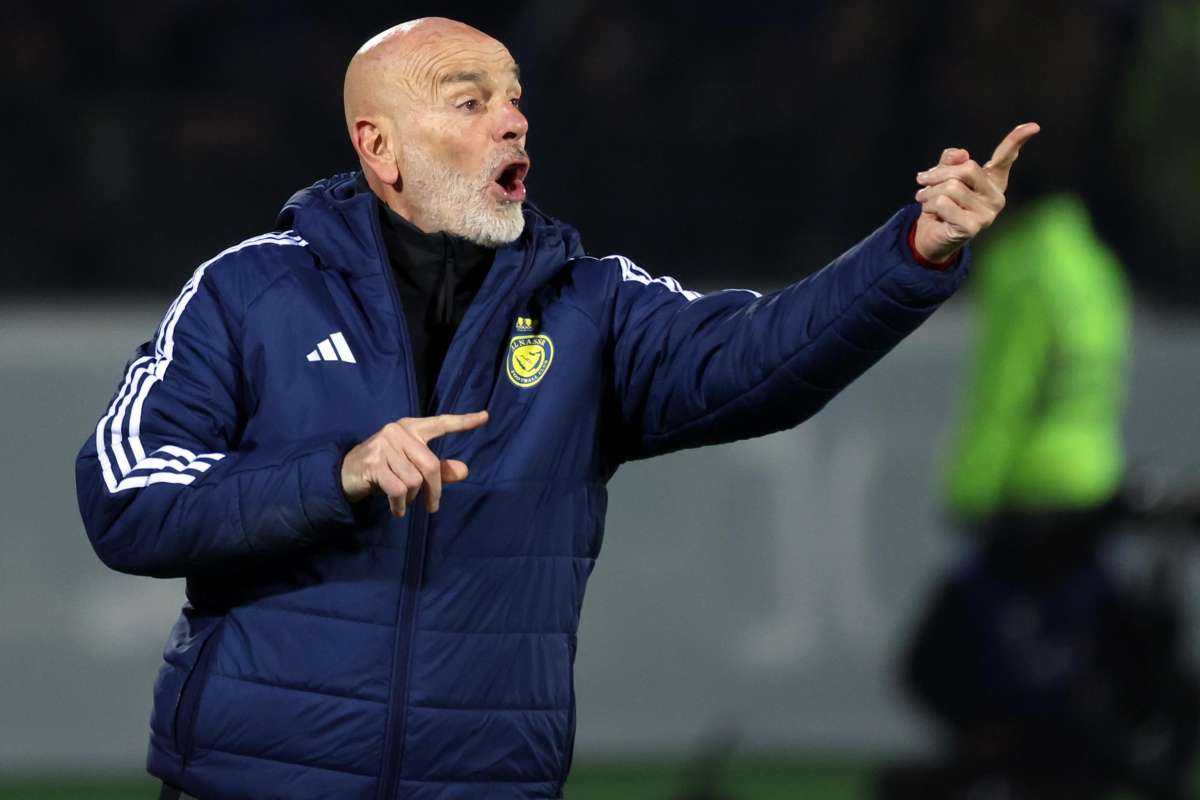 Stefano Pioli in panchina con l'Al-Nassr